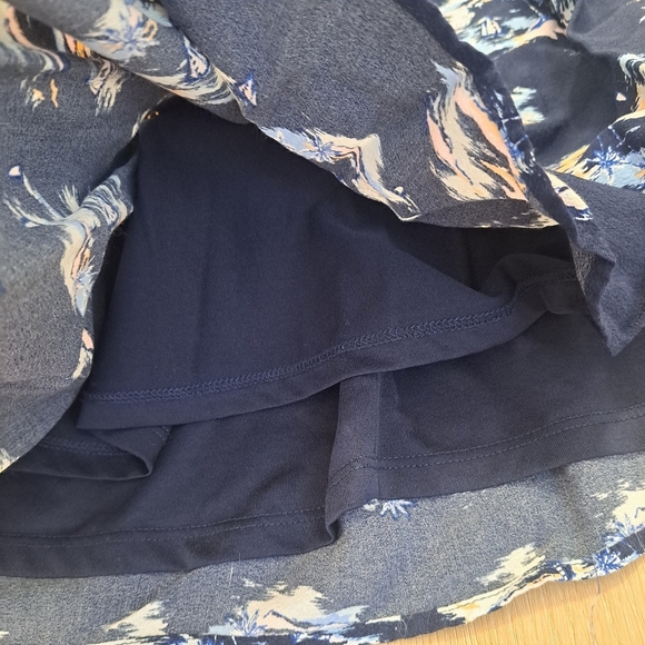 Old Navy Blue Sailboat Tropical Print Pleated Summer Cute Mini Skirt Size Medium - Picture 5 of 7